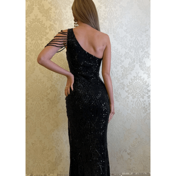 SVEČANA DOLGA OBLEKA Z BLEŠČICAMI IN PERLICAMI NA ENO RAMO